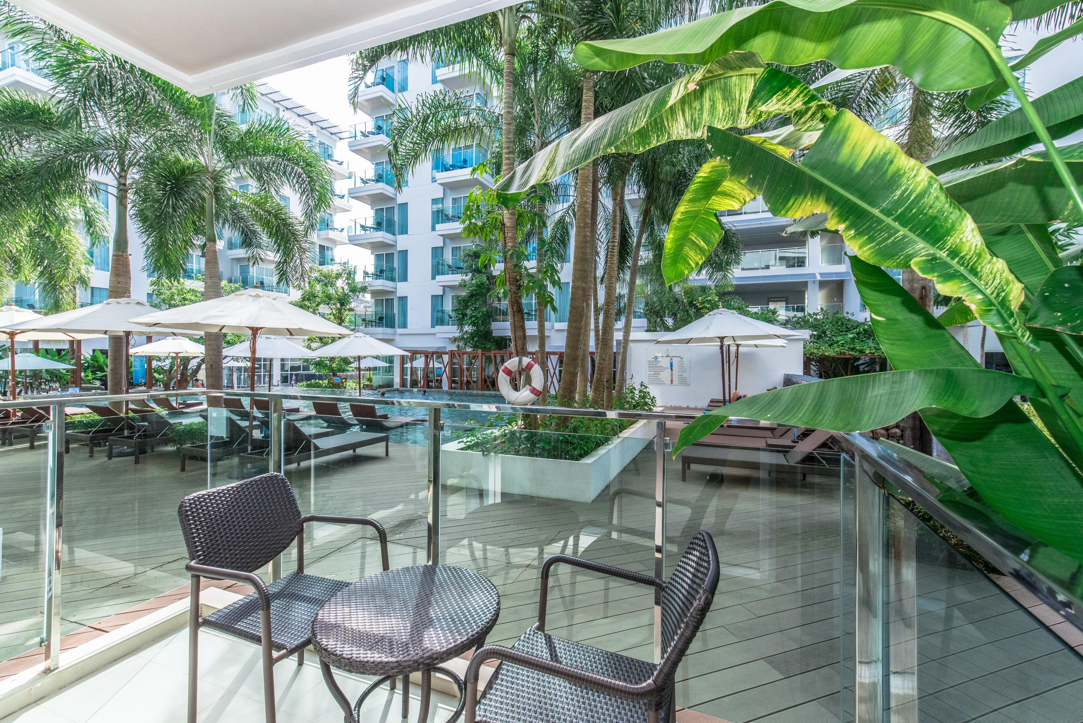 Fishermens Harbour Urban Resort - Sha Extra Plus Patong Exterior photo